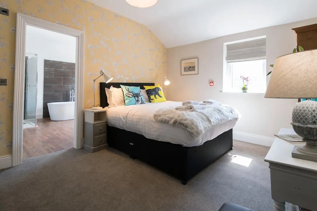 Harrogate Central Suites 0*,  United Kingdom
